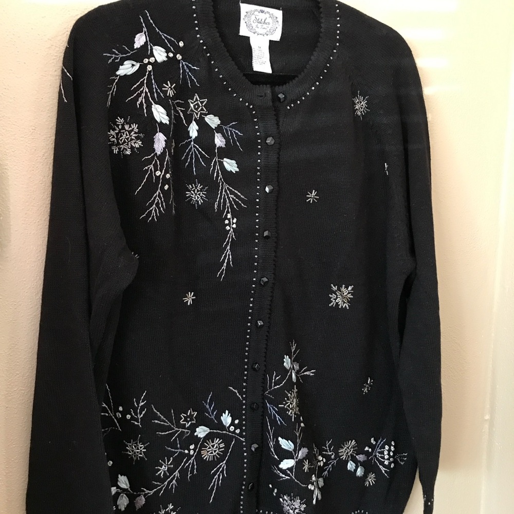 Black 1X cardigan sweater, silver embellishment Stitches in Time